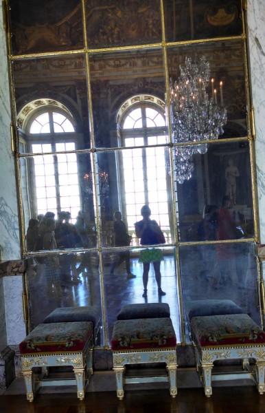Selfie Hall of Mirrors